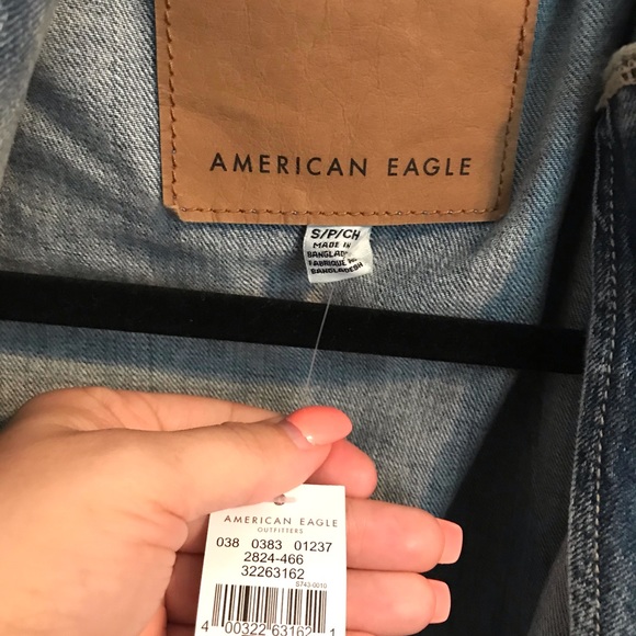 Oversized American Eagle Denim Jacket - Picture 3 of 4